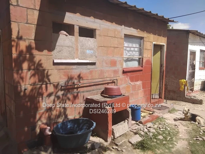 Zengeza 4 , Chitungwiza Corehouse For Sale 