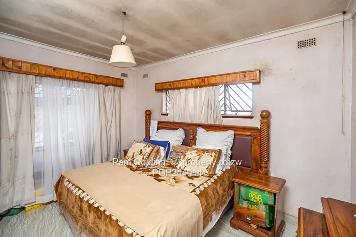 Neat Family Home for sale!!