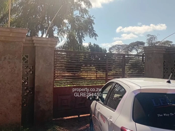 2164 m² Shawasha Hills Stand — Home & Garden Plot