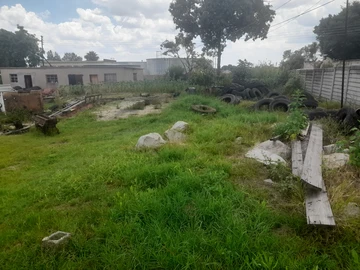 Commercial & Industrial Land