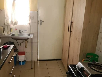 2 Bedroom Garden Flat