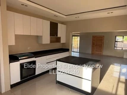 Helensvale House for rental (Sole Mandate)