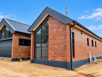 9 Unit Townhouse Complex