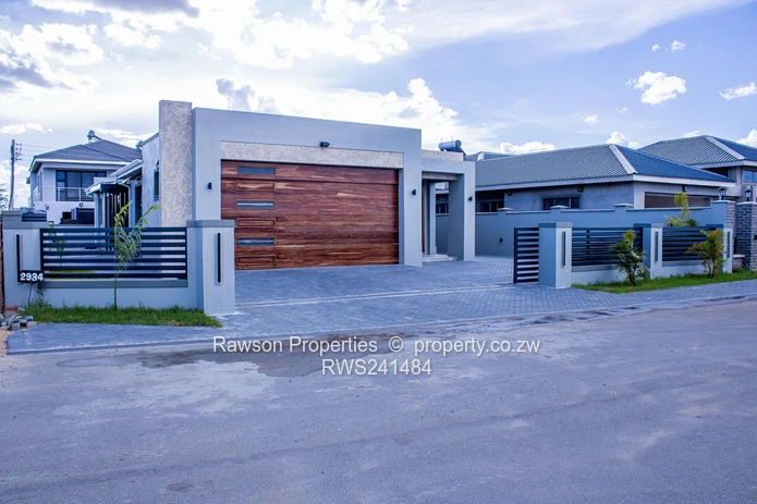 Luxury meets self sufficient!!