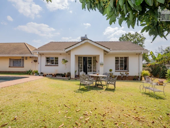 7 Bedroom House