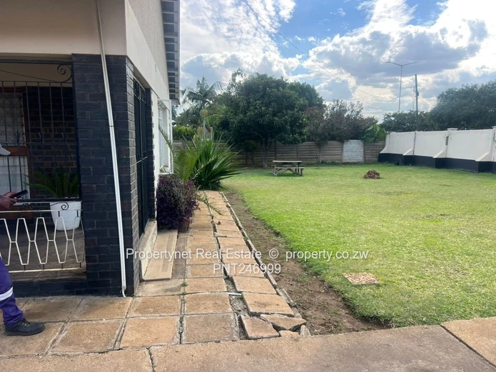 Solid neat family home!!!