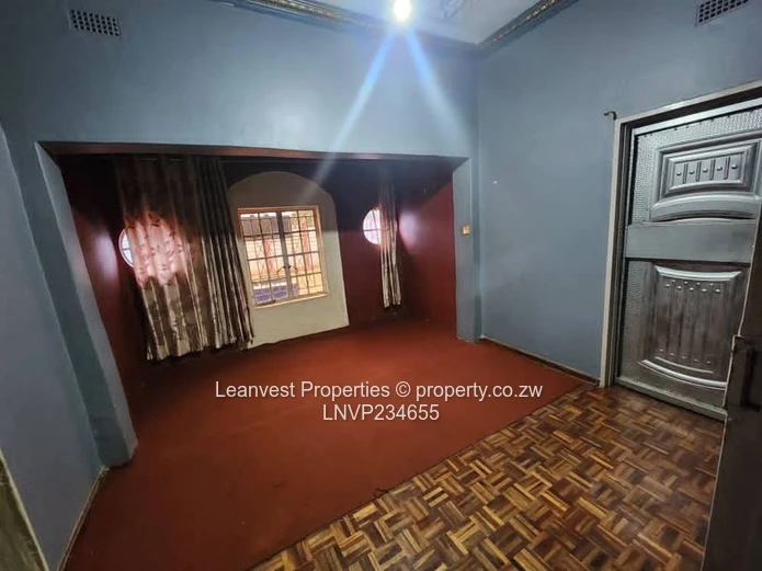 Avondale Garden Flat  For Sale 