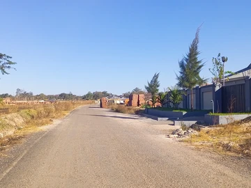 Stands & Residential Land