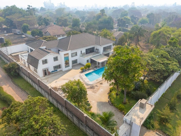 7 Bedroom House