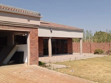 4 Bedroom House