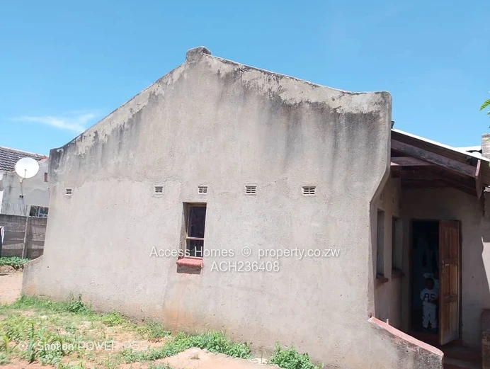 Budiriro 4 House  for sale 