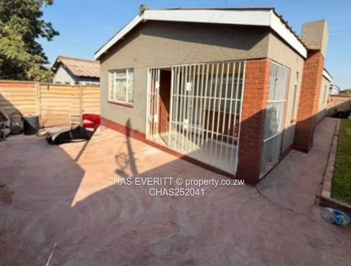 Warren Park 1. 3 Bedroomed House For Sale