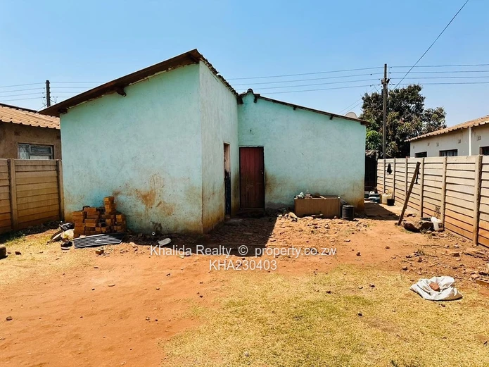 Kuwadzana 2 Beds Core House For Sale.