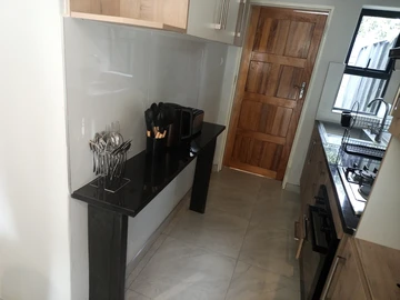 2 Bedroom Garden Flat