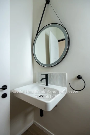 Jacaranda Heights  3-Bed Apartment for rent