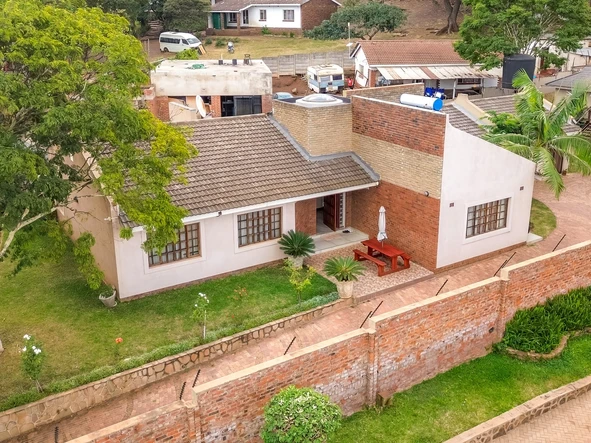 5 Bedroom House