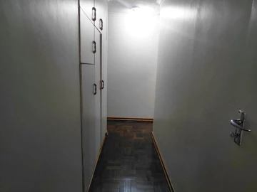 10 Bedroom House