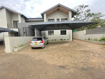 3 Bedroom Flat & Apartment