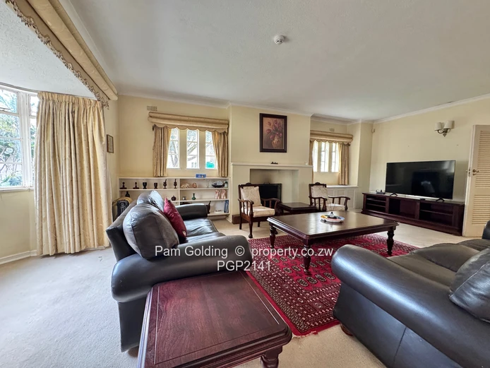 Elegant Furnished Townhouse in Borrowdale