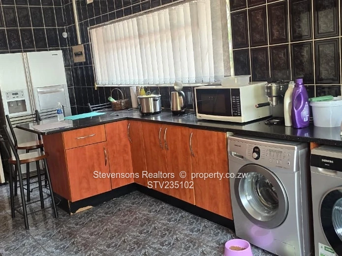 UN Compliant| Fully Furnished Luxury Residence