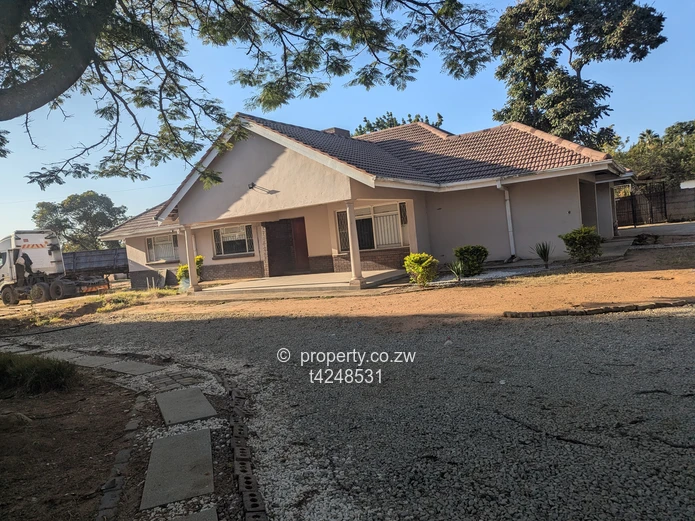 Greendale 3 bed house to Rent 