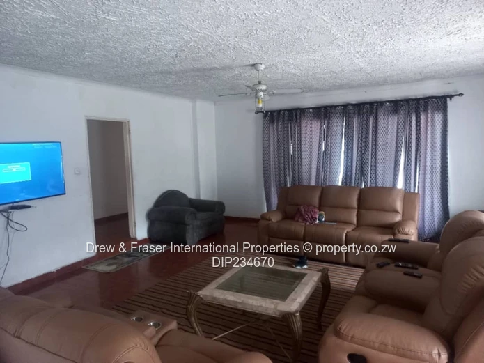 Hatfield 4 beds house for sale $150k