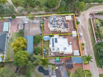 2 Unit Townhouse Complex