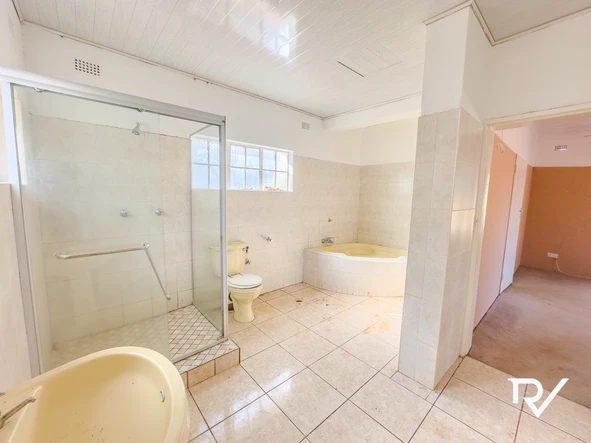 5 Bedroom Townhouse Complex