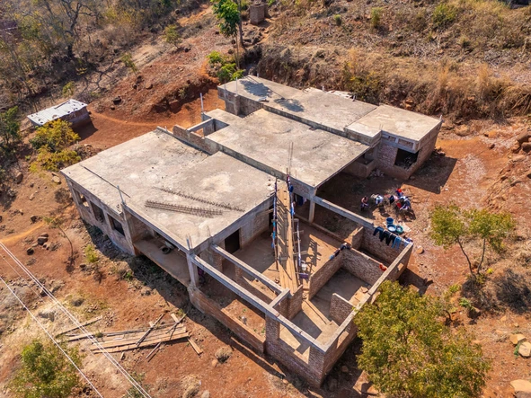 6 Bedroom House