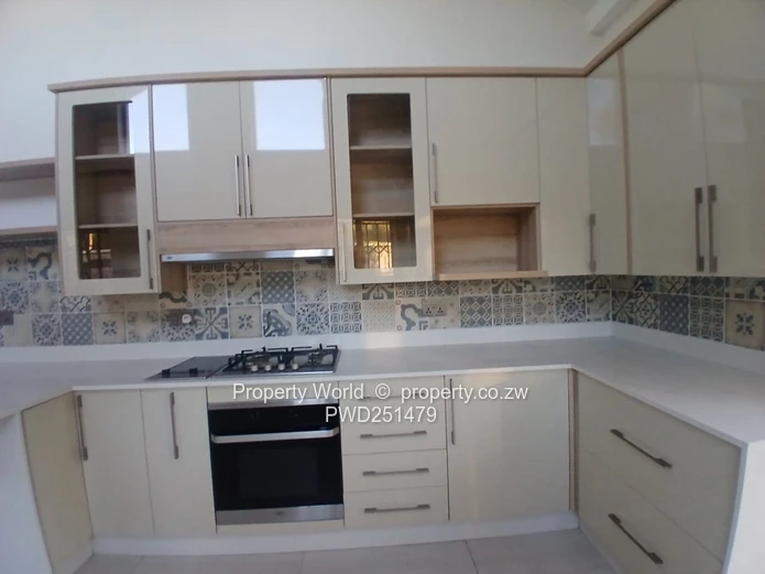 3 Bedroom House to Rent in Avondale West