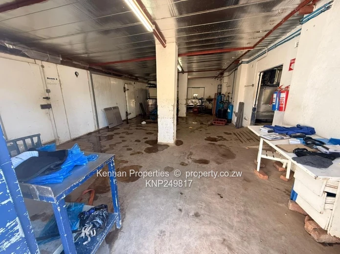 Large Plot With Small Workshop - Lorraine Drive Road Frontage