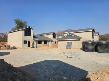 2 Bedroom Garden Flat