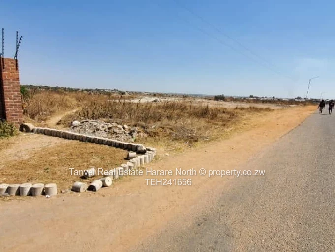 Industrial Stand For Sale  located  along Chitungwiza road. The area is close to Ivirnes. ??