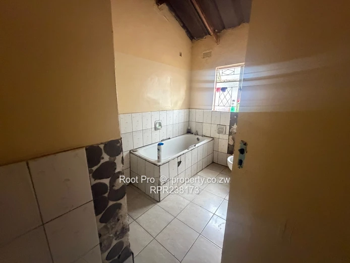 Budiriro 2 House For Sale