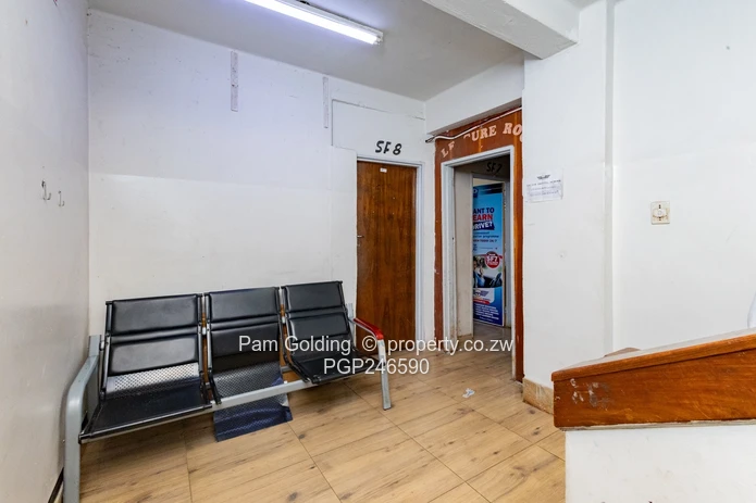 High Yielding Prime Commercial Building