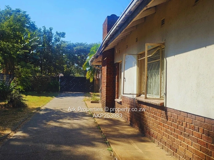 House For Sale – Vainona