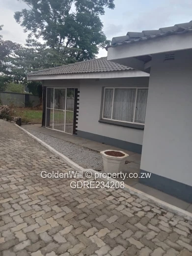 Borrowdale west Fully Furnished house for Rent 
