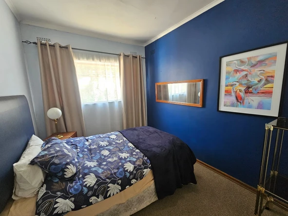 2 Bedroom Garden Flat