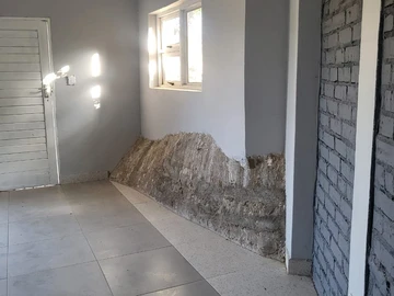 4 Bedroom Flat & Apartment