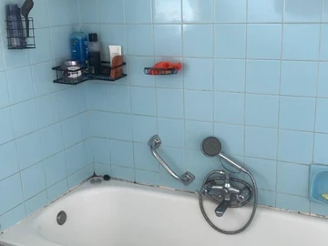 2 Bedroom Flat & Apartment