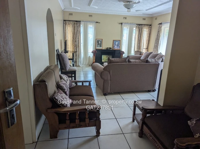 House For Sale in Bloomingdale