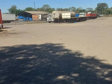 Warehouse & Factory