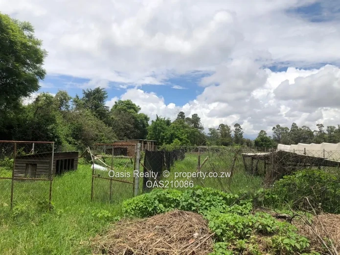 17 Acre well equipped Agro Residential Plot - 2.4KM away from Mutare Road/Goromonzi turn off (Sole Mandate)