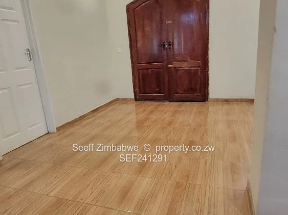 Glaudina 5-Bed Home with Arched Veranda & Borehole on 11,000m²