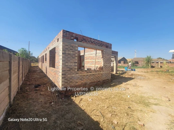 Incomplete in Nehanda, Dzivarasekwa Extension  (Sole Mandate)