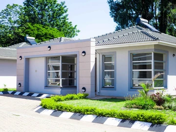 13 Unit Townhouse Complex