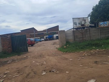 Commercial & Industrial Land