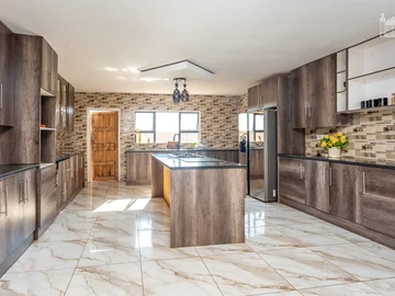 5 Bedroom Townhouse Complex