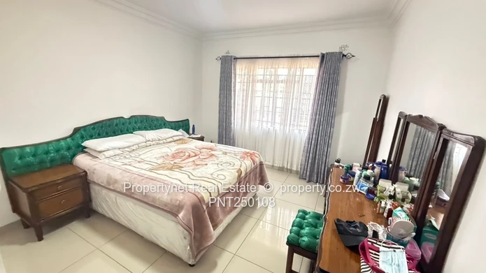 Solid neat family home!!!