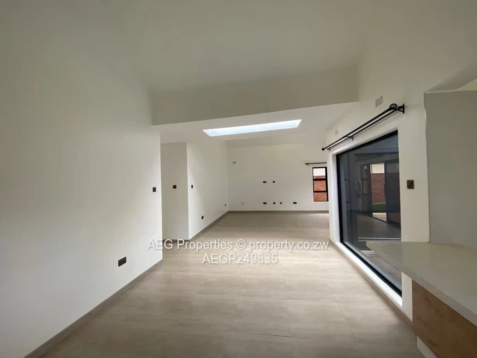4  Bed Townhouse To Rent 
